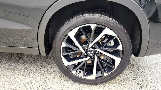 2024 Mitsubishi Outlander SE S-AWC with Tech Package & Power Panoramic Sunroof - 22998952 - 8