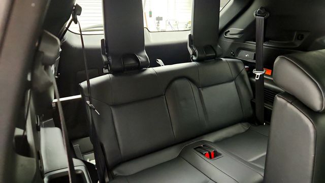 2024 Mitsubishi Outlander Plug-In Hybrid SEL S-AWC w/ Premium Package - 23079064 - 22