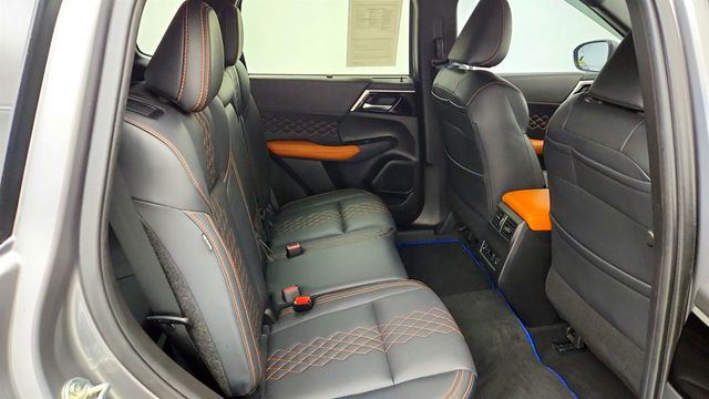 2024 Mitsubishi Outlander Plug-In Hybrid SEL S-AWC w/ Premium Package - 23079064 - 23
