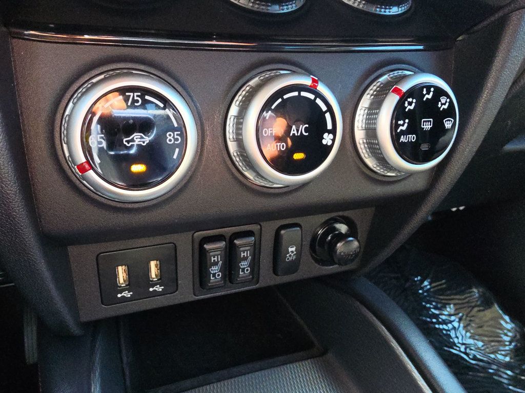 Mitsubishi Outlander Sport photo 29