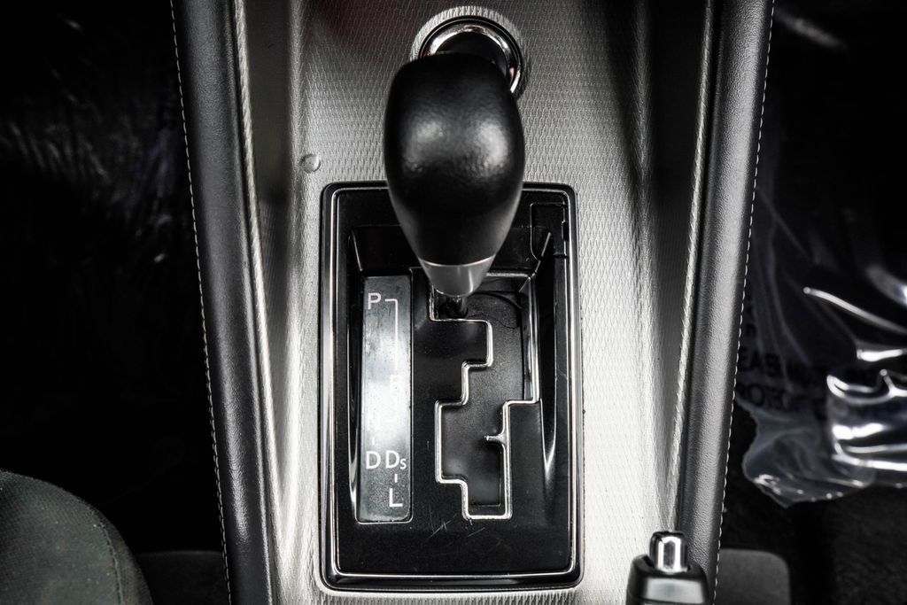 Mitsubishi Outlander Sport photo 24