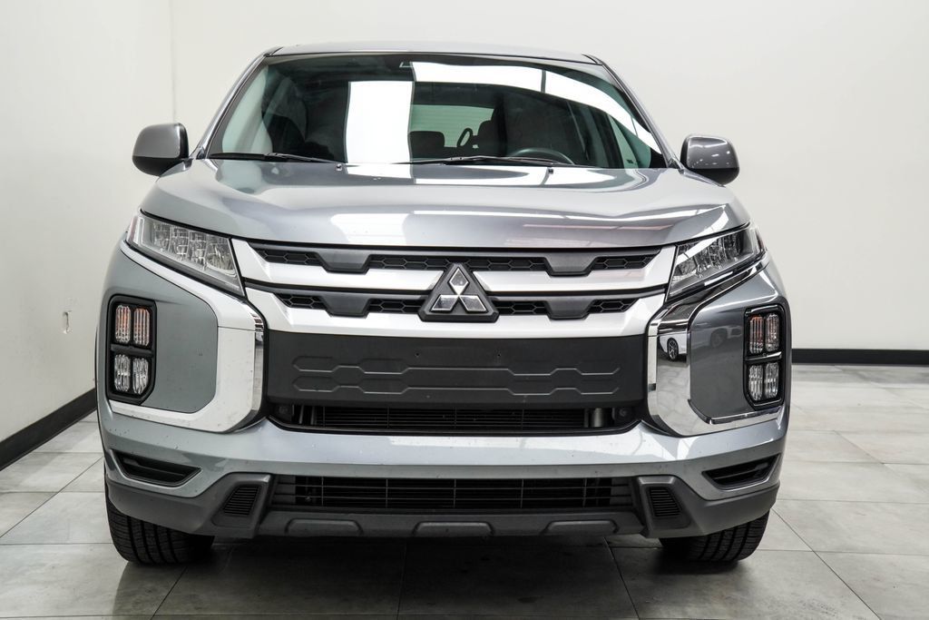 Mitsubishi Outlander Sport photo 5
