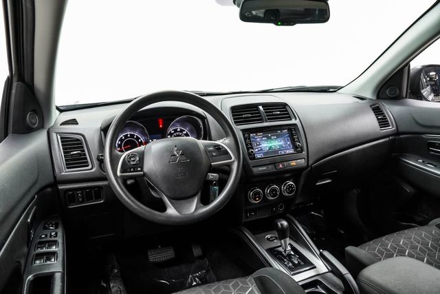 2024 Mitsubishi Outlander Sport 2.0 ES AWC CVT's photo
