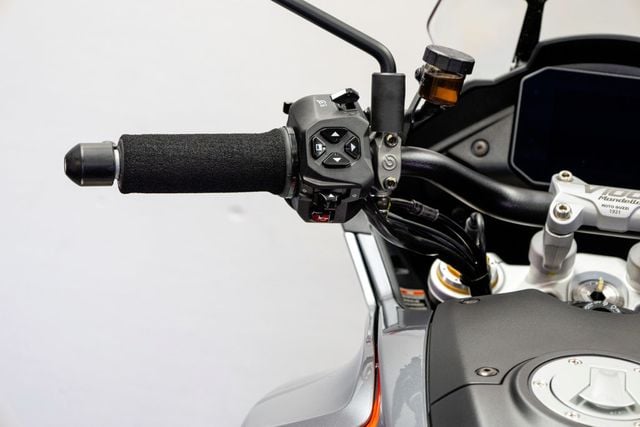 2024 MOTO GUZZI V100 Mandello S SPORT TOURING BIKE!! - 23042217 - 9