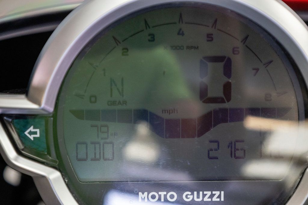 2024 MOTO GUZZI V7 Stone Corsa CAFE RACER STYLE!!! - 23037005 - 11