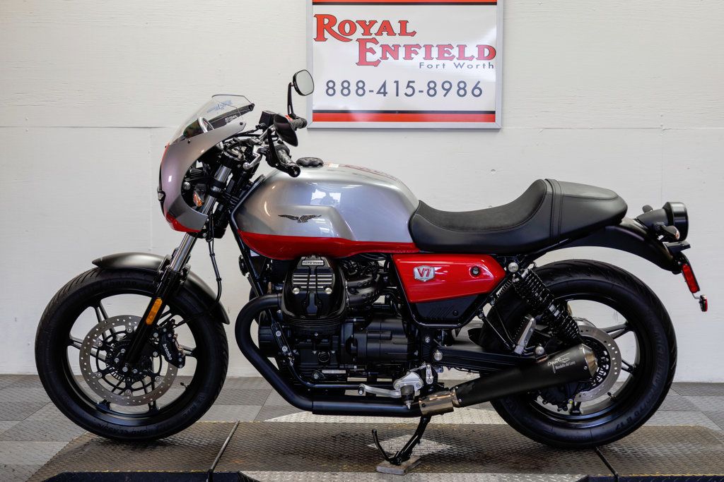 2024 MOTO GUZZI V7 Stone Corsa CAFE RACER STYLE!!! - 23037005 | Video 2