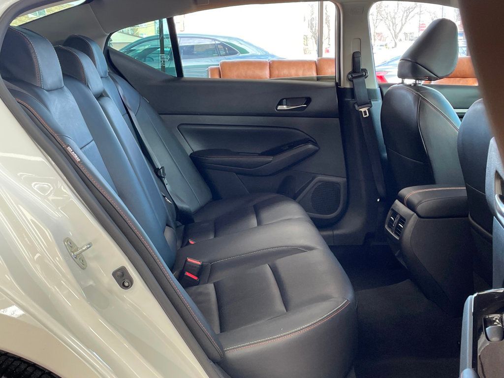2024 Nissan Altima 2.0 SR Sedan - 23005365 - 19