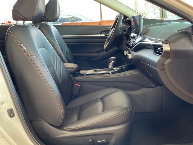 2024 Nissan Altima 2.0 SR Sedan - 23005365 - 20