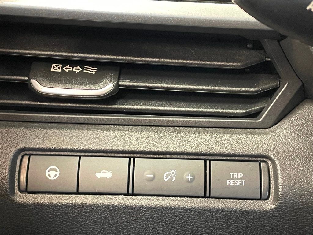 2024 Nissan Altima 2.0 SR Sedan - 23005365 - 24