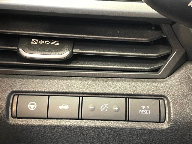 2024 Nissan Altima 2.0 SR Sedan - 23005365 - 24