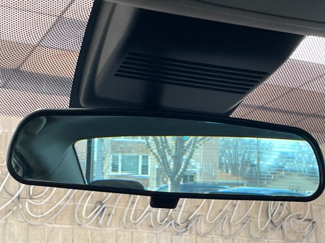 2024 Nissan Altima 2.0 SR Sedan - 23005365 - 33