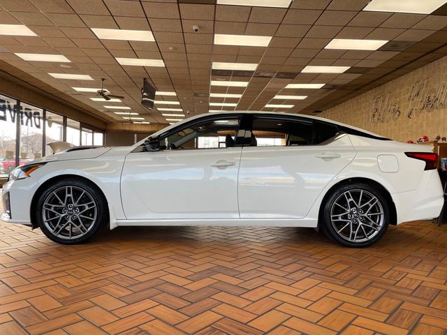 2024 Nissan Altima 2.0 SR Sedan - 23005365 - 4