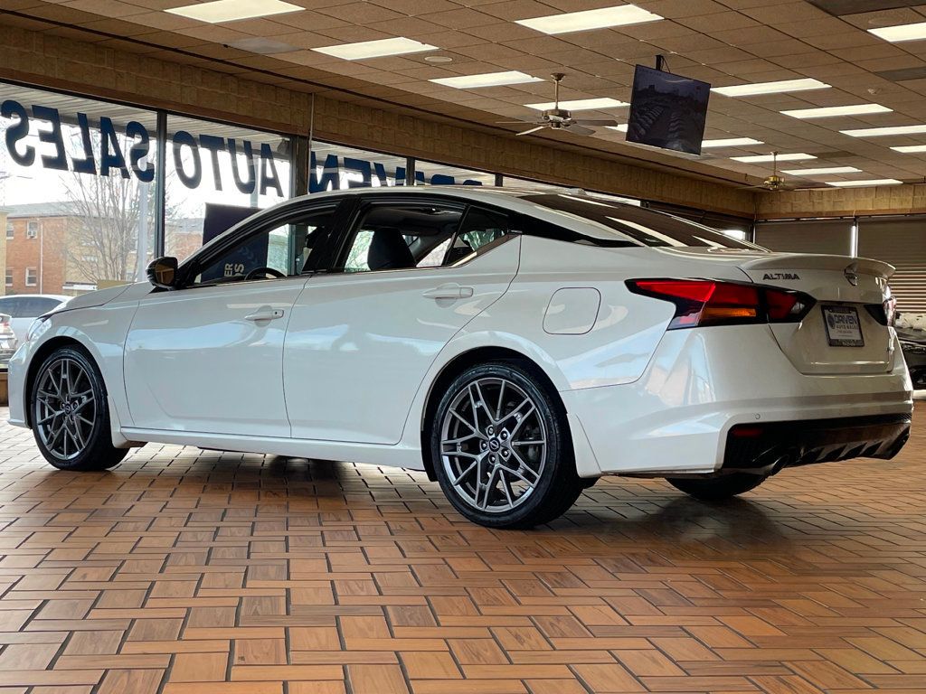 2024 Nissan Altima 2.0 SR Sedan - 23005365 - 5