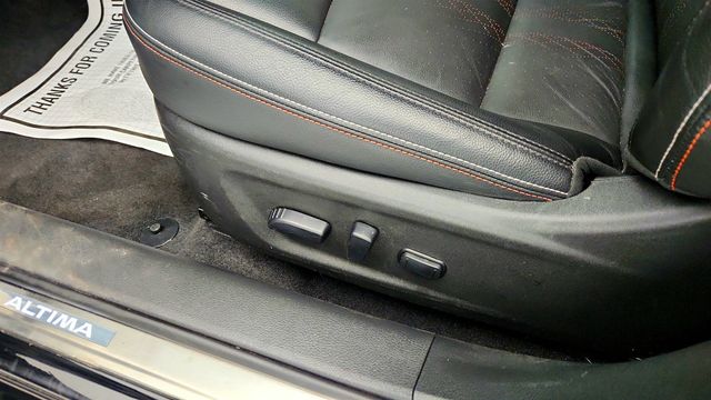 2024 Nissan Altima 2.0 SR Sedan - 23005797 - 11