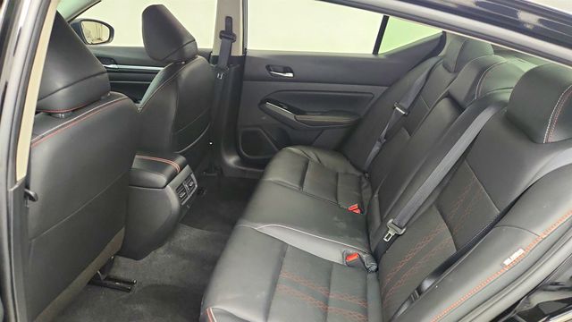 2024 Nissan Altima 2.0 SR Sedan - 23005797 - 21
