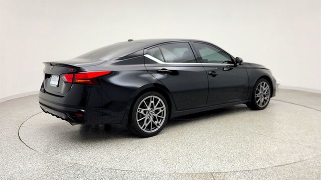2024 Nissan Altima 2.0 SR Sedan - 23005797 - 4