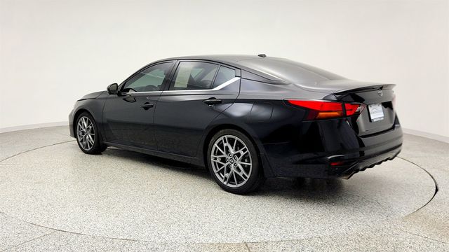 2024 Nissan Altima 2.0 SR Sedan - 23005797 - 6