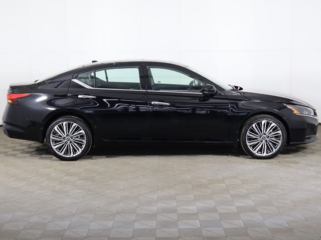 2024 Nissan Altima 2.5 SL AWD Sedan - 22997614 - 18