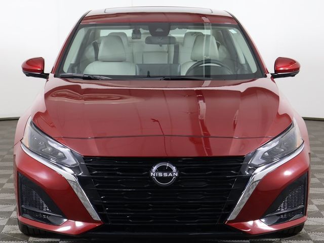 2024 Nissan Altima 2.5 SL Sedan - 22957969 - 11