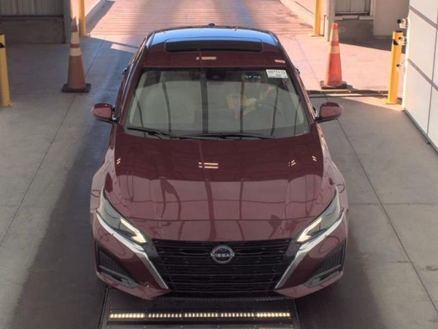 2024 Nissan Altima 2.5 SL Sedan - 22957969 - 2