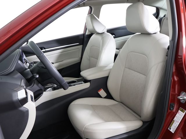 2024 Nissan Altima 2.5 SL Sedan - 22957969 - 31