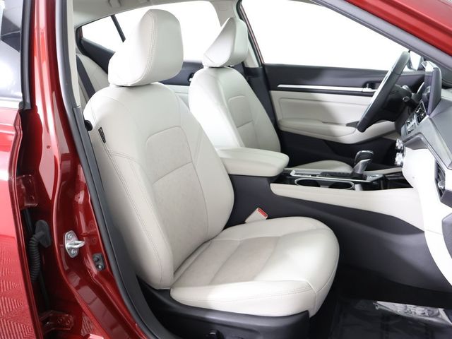 2024 Nissan Altima 2.5 SL Sedan - 22957969 - 32