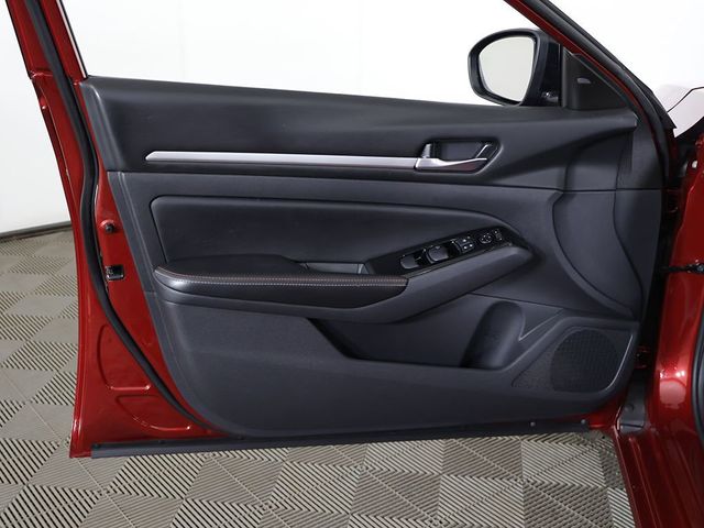 2024 Nissan Altima 2.5 SR AWD Sedan - 23017695 - 20
