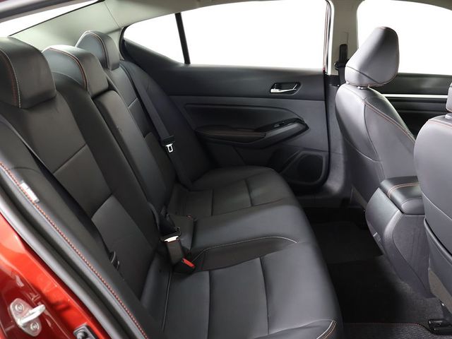 2024 Nissan Altima 2.5 SR AWD Sedan - 23017695 - 32