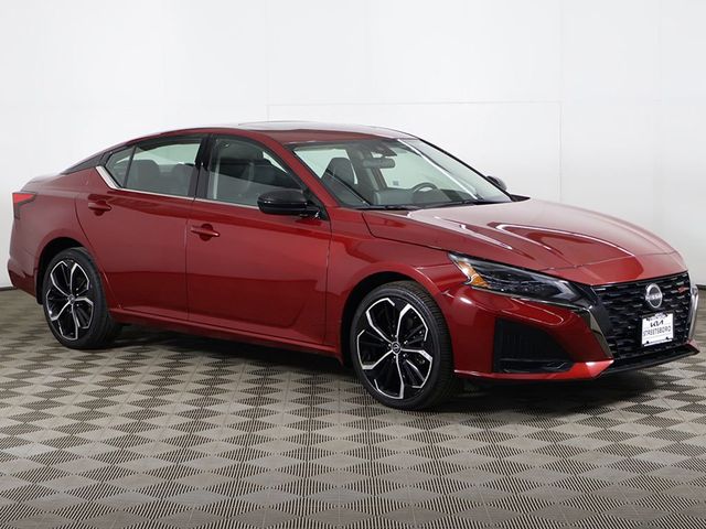 2024 Nissan Altima 2.5 SR AWD Sedan - 23017695 - 50