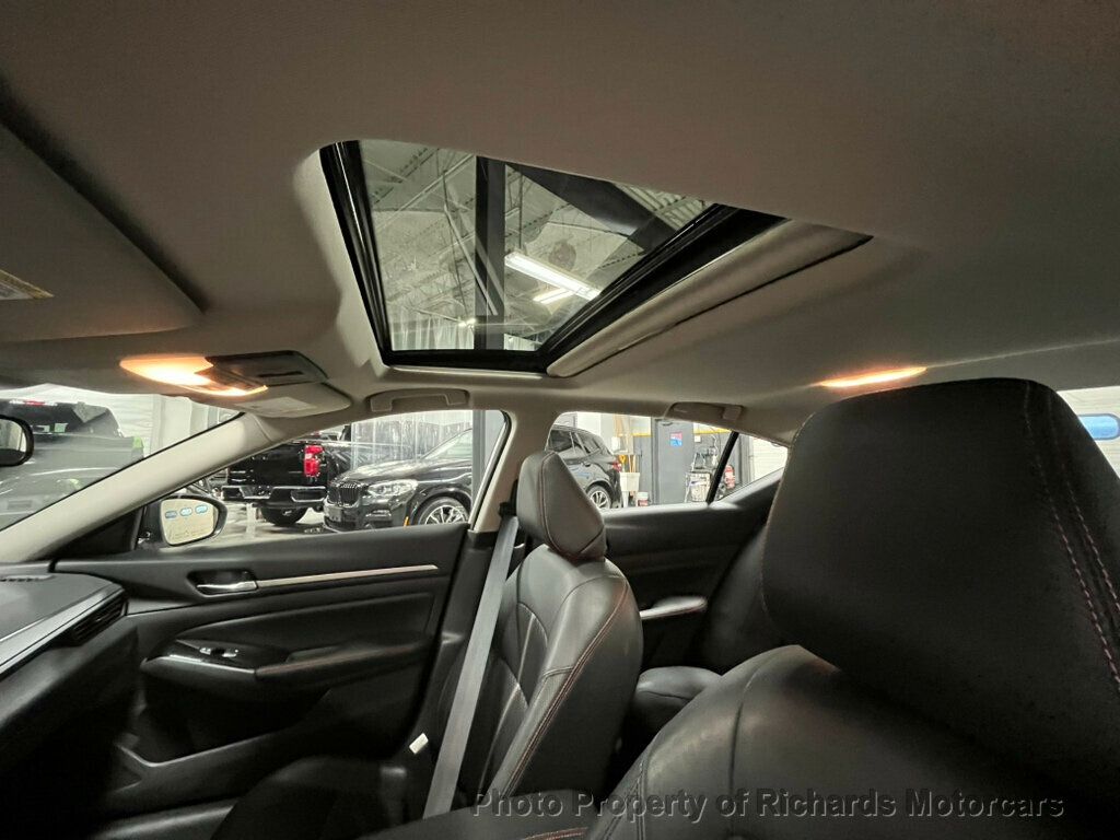 2024 Nissan Altima 2.5 SR AWD Sedan - 22936836 - 17