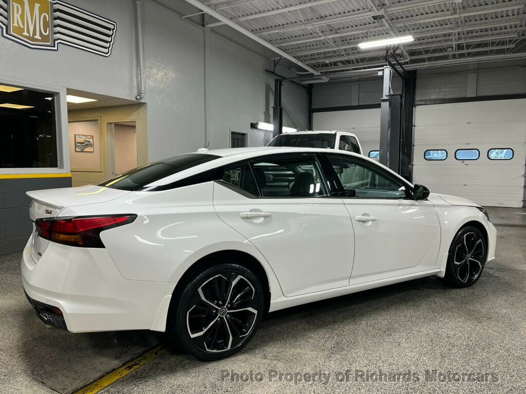 2024 Nissan Altima 2.5 SR AWD Sedan - 22936836 - 1