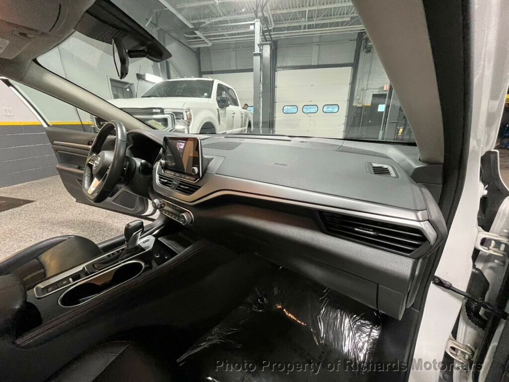 2024 Nissan Altima 2.5 SR AWD Sedan - 22936836 - 22