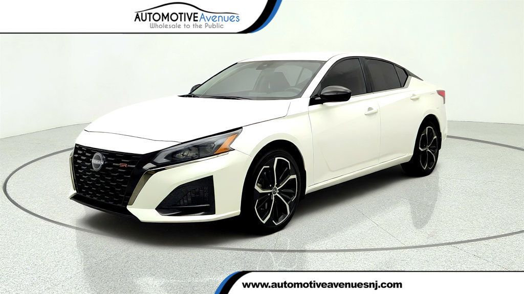 2024 Nissan Altima 2.5 SR AWD Sedan - 23049028 | Video 1