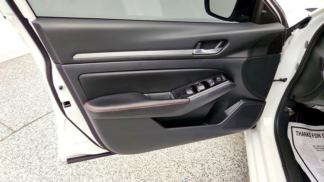 2024 Nissan Altima 2.5 SR AWD Sedan - 23049028 - 9