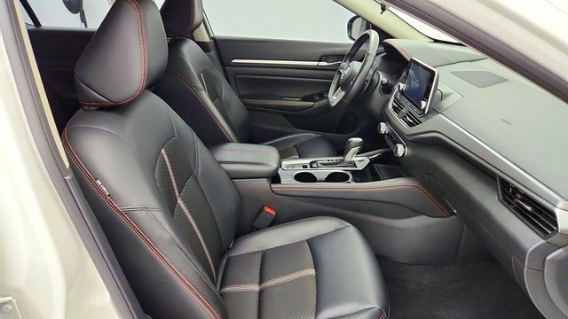 2024 Nissan Altima 2.5 SR AWD Sedan - 23049028 - 22