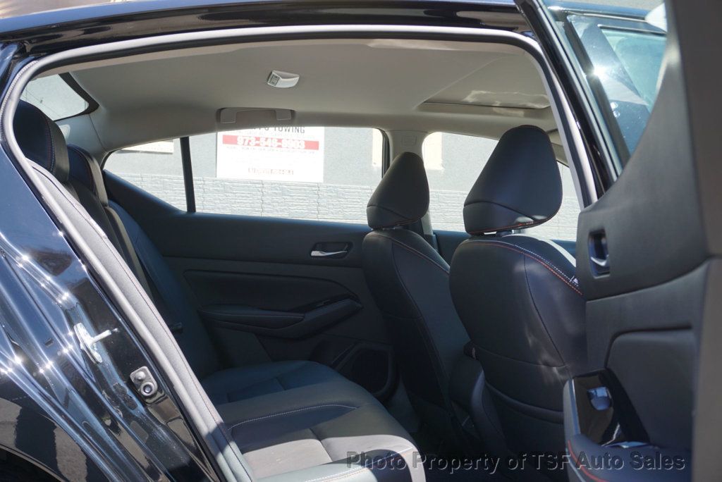 2024 Nissan Altima 2.5 SR AWD Sedan LEATHER NAVI REAR CAMERA CARPLAY SUNROOF LOADED - 23011553 - 12