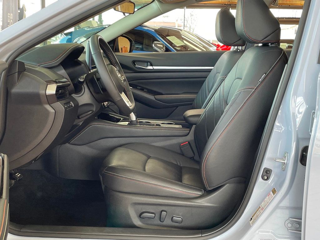 2024 Nissan Altima 2.5 SR Sedan - 23009251 - 10