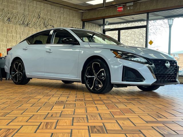 2024 Nissan Altima 2.5 SR Sedan - 23009251 - 7