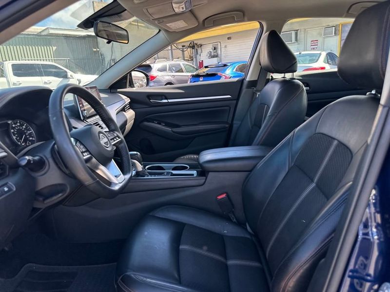 2024 Nissan Altima 2.5 SR Sedan - 22936374 - 12