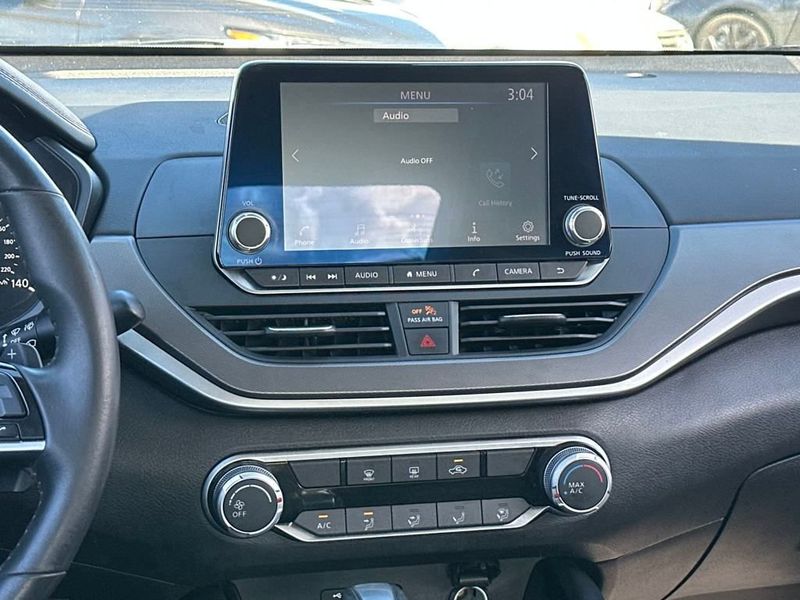 2024 Nissan Altima 2.5 SR Sedan - 22936374 - 15