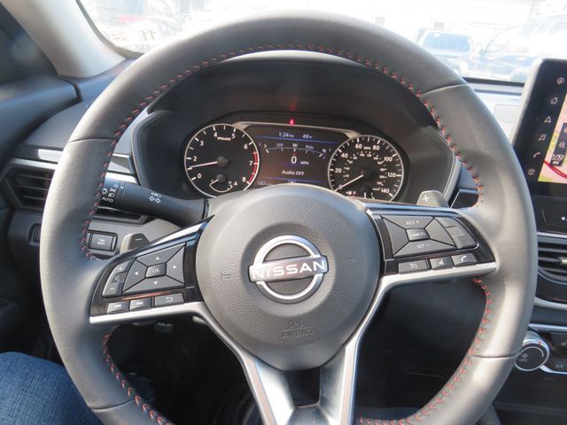 2024 Nissan Altima 2.5 SR Sedan - 22957044 - 17