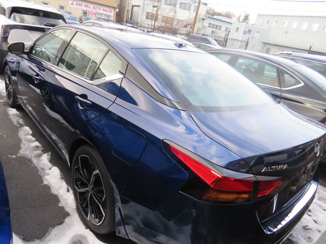 2024 Nissan Altima 2.5 SR Sedan - 22957044 - 3