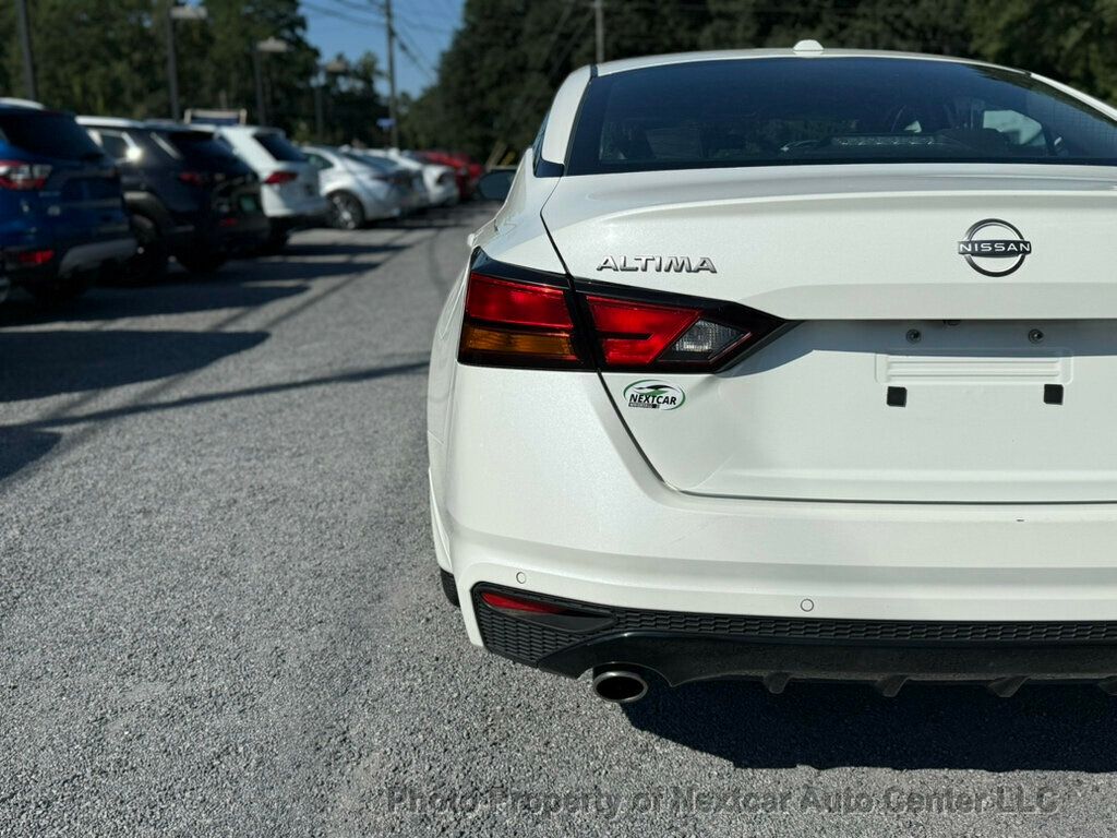 2024 Nissan Altima 2.5 SR photo 11