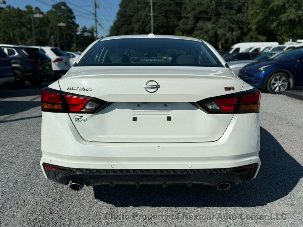 2024 Nissan Altima 2.5 SR photo 4