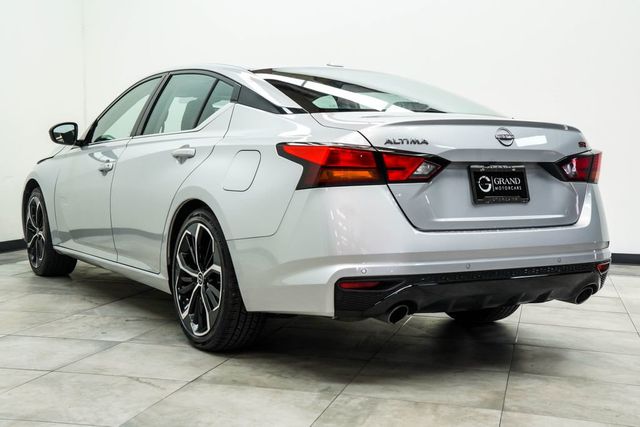 2024 Nissan Altima 2.5 SR Sedan - 23033318 - 10