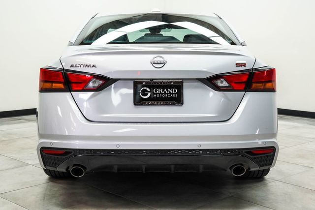 2024 Nissan Altima 2.5 SR Sedan - 23033318 - 8