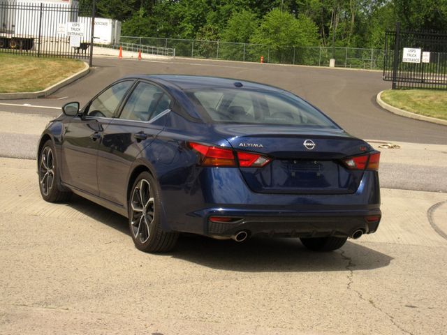 2024 Nissan Altima 2.5 SR Sedan - 23032333 - 12