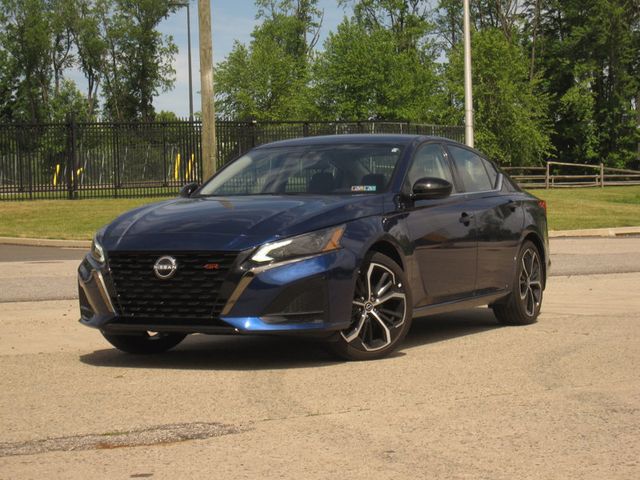 2024 Nissan Altima 2.5 SR Sedan - 23032333 - 2