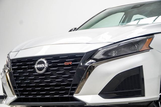 2024 Nissan Altima 2.5 SR Sedan - 23033301 - 1