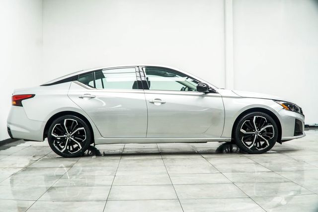 2024 Nissan Altima 2.5 SR Sedan - 23033301 - 5